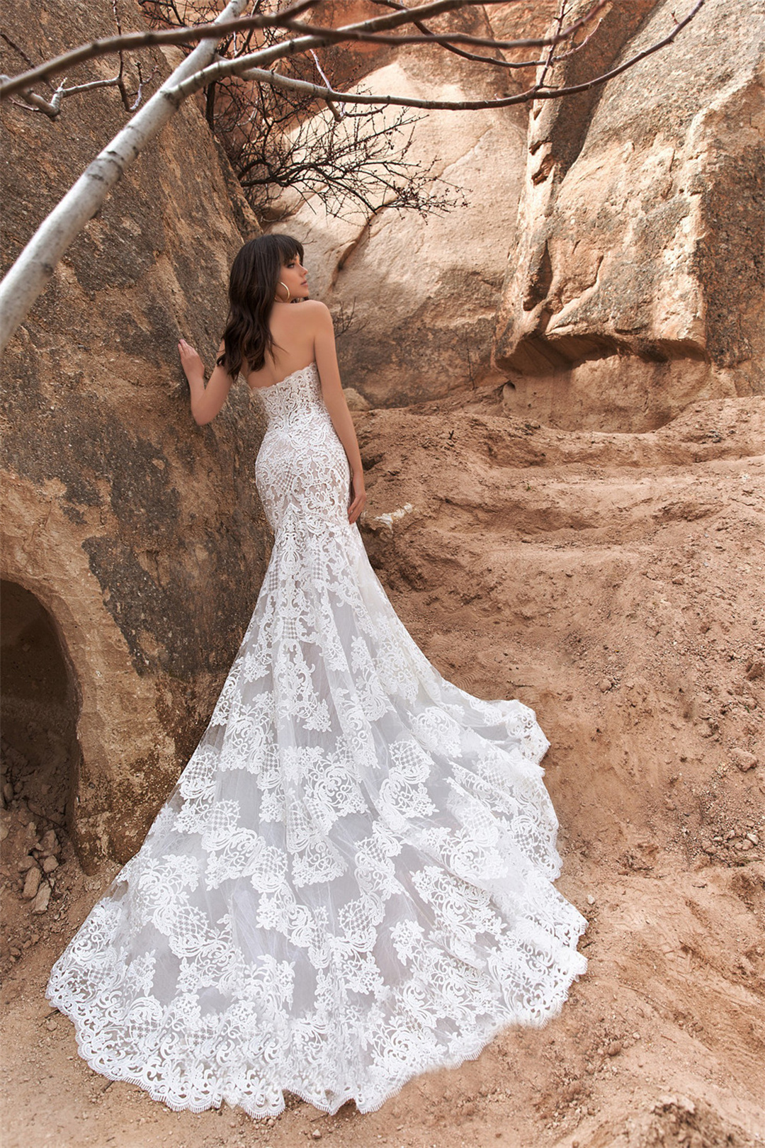 Off Shoulder Mermaid Wedding Dresses Sleeveless Back Zipper Retro Bridal Gown Custom Made Lace Appliques Robes De Mariée