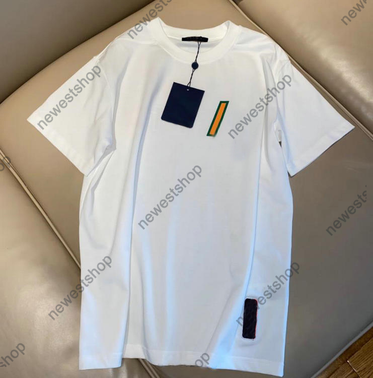 21ss Summer Europe Designers tshirts Mens color letter print T Shirts Paris Womens Fashion T-shirt Street Short Sleeve luxurys T shirt 2 colors, White
21ss Summer Europe Designers tshirts Mens color letter print T Shirts Paris Womens Fashion T-shirt Street Short Sleeve luxurys T shirt 2 colors, White