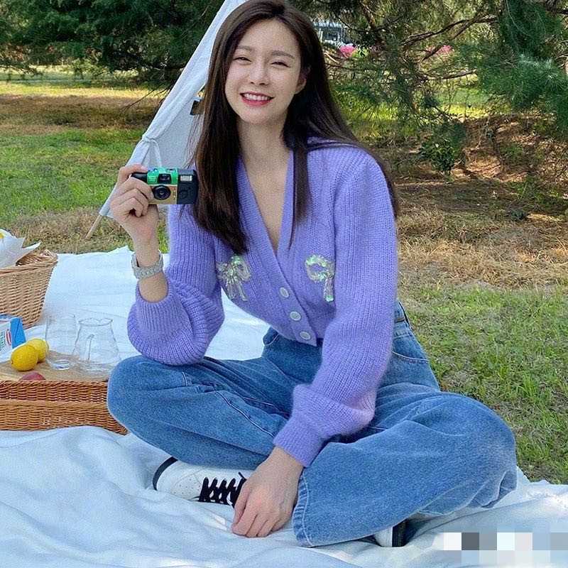 Yedinas Korean Style Cropped Cardigan Harajuku Sexy Short Sweater Women V-neck Lantern Sleeve Purple Cardigans Ladies Bowknot 210527