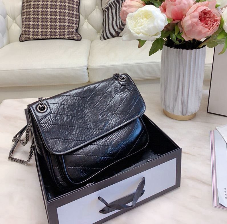 luxury brand shoulder bag womens clutch handbags purses leather handbag wallet tote women backpack bags -s0065, Red;black
luxury brand shoulder bag womens clutch handbags purses leather handbag wallet tote women backpack bags -s0065, Red;black