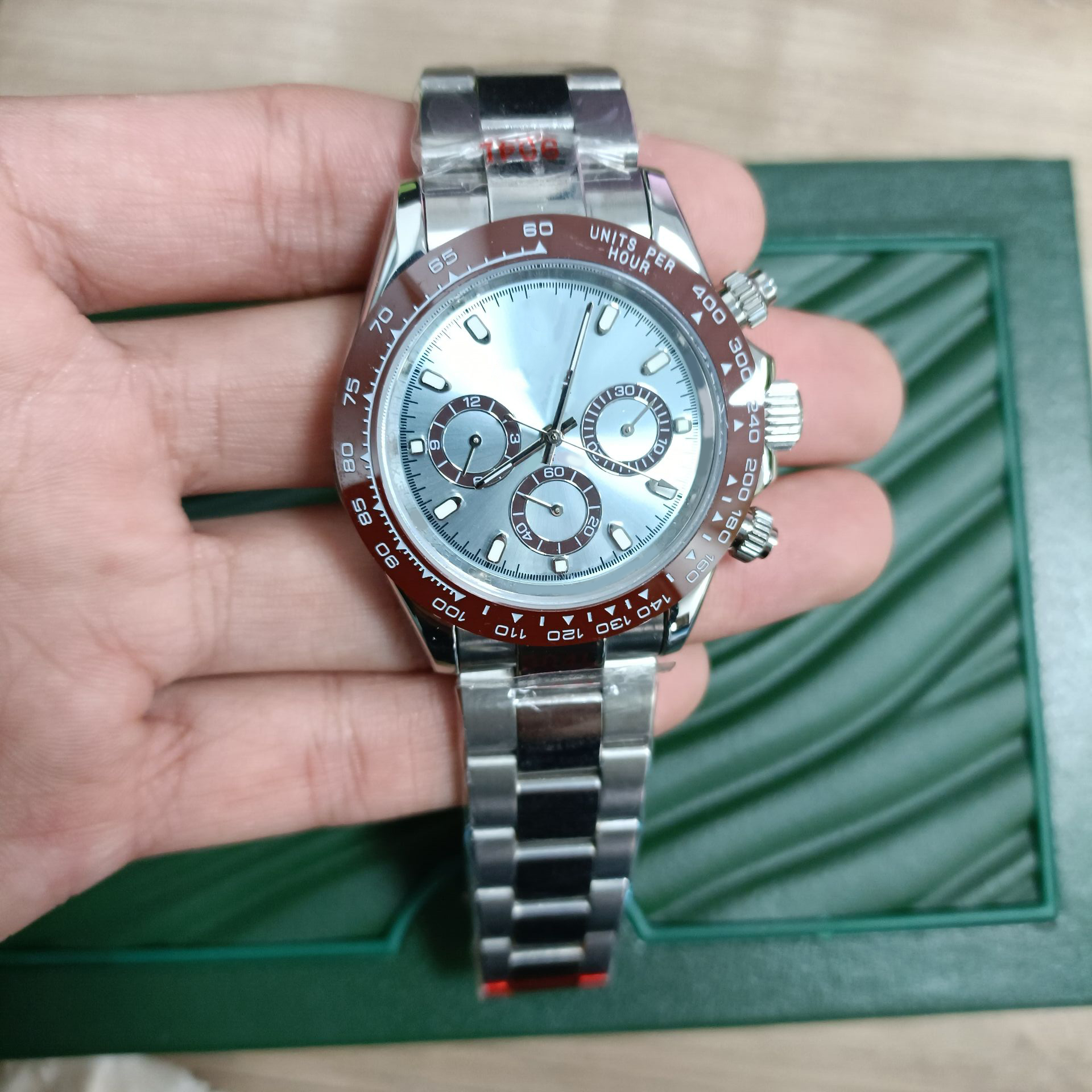 U1 Luxury Designer WristWatches Factory AAA+ Mens Watches Automatic Mechanical 40mm Watch Stainless Steel montre de luxe Gifts m116506
U1 Luxury Designer WristWatches Factory AAA+ Mens Watches Automatic Mechanical 40mm Watch Stainless Steel montre de luxe Gifts m116506
