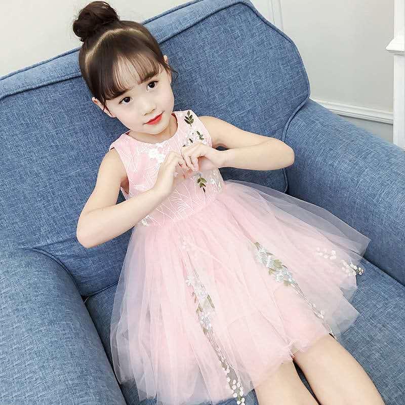 Girl's Dresses EACHIN Girls Summer Baby Kids Mesh Embroidered Print Sundress Lace Flower Princess Dress Pompon Net Yarn Clothes, Red;yellow
Girl's Dresses EACHIN Girls Summer Baby Kids Mesh Embroidered Print Sundress Lace Flower Princess Dress Pompon Net Yarn Clothes, Red;yellow