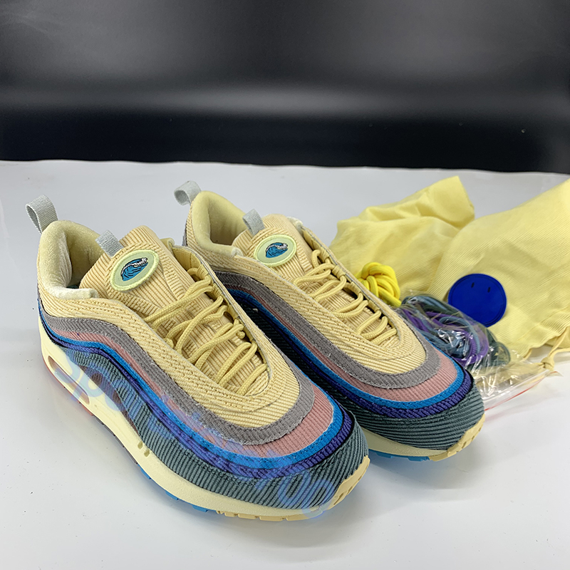 97 SW mens running shoes 97s sean wotherspoon jogging men women sneakers sports trainers outdoor designer sneaker with box, Bubble wrap packaging
97 SW mens running shoes 97s sean wotherspoon jogging men women sneakers sports trainers outdoor designer sneaker with box, Bubble wrap packaging