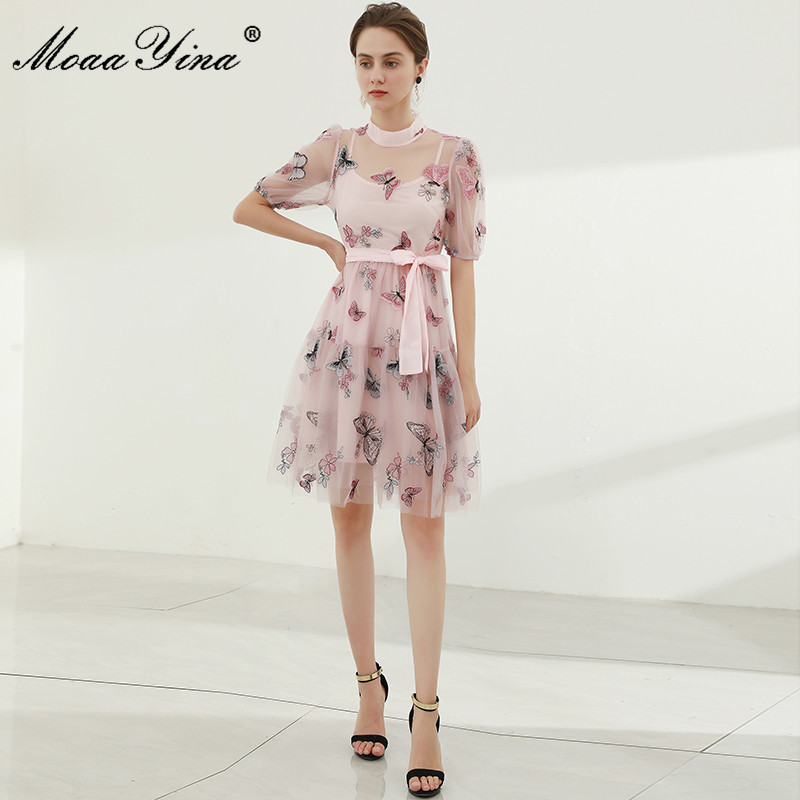 Fashion Runway Summer Pink Mesh Dress Women Puff sleeve Stand-up collar butterfly Embroidered Vintage Party Knee 210524