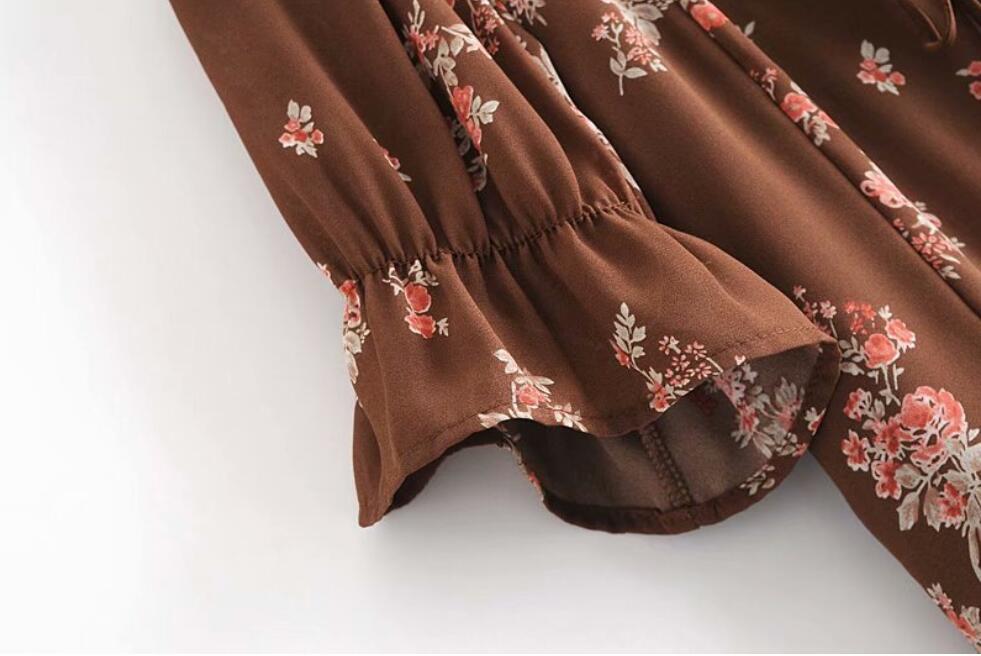 Vintage France Back Elastic Ruched Coffee Floral Print Shirt Bow Crop Tops Women Chiffon Short Puff Sleeve Blouse 210429