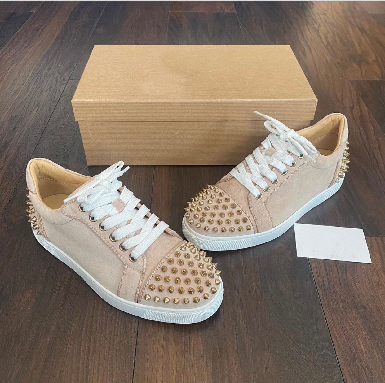 Vieira 2 Orlato Junior Casual Shoes Low Top Red Bottom Sneakers Women,Men Lace Up Spikes Perfect Comfort Trainers Party,Wedding EU35-47, 12
Vieira 2 Orlato Junior Casual Shoes Low Top Red Bottom Sneakers Women,Men Lace Up Spikes Perfect Comfort Trainers Party,Wedding EU35-47, 12
