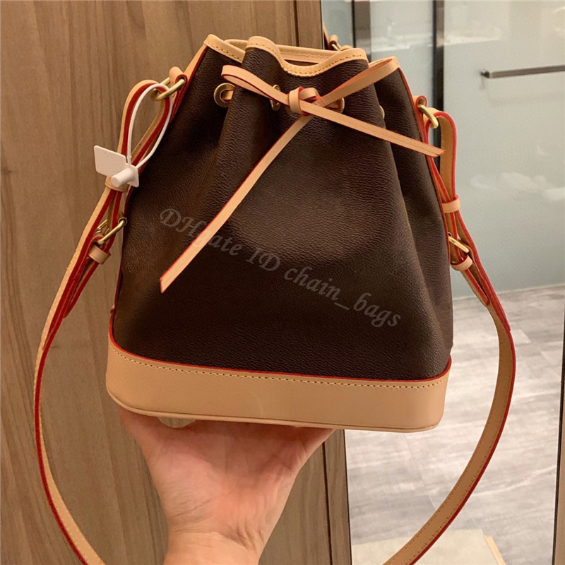 Wallets Lady Neo Bucket Shoulder Crossbody Tote Fanny Bag Handbags Purses Wallet Totes Drawstring Design Backpack Women Luxurys Designers Bags 2021 Handbag Purse, Color z
Wallets Lady Neo Bucket Shoulder Crossbody Tote Fanny Bag Handbags Purses Wallet Totes Drawstring Design Backpack Women Luxurys Designers Bags 2021 Handbag Purse, Color z