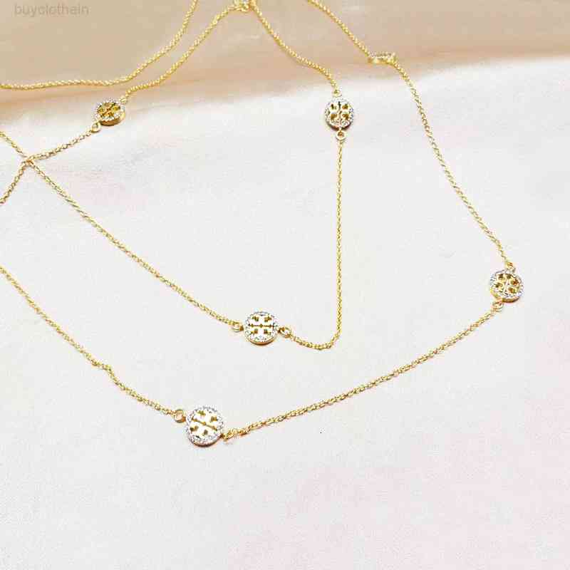 Sparkle Round Diamond Cut-out Long Necklace Sweater Chain Fashion Versatile Temperament Tb, Silver
Sparkle Round Diamond Cut-out Long Necklace Sweater Chain Fashion Versatile Temperament Tb, Silver