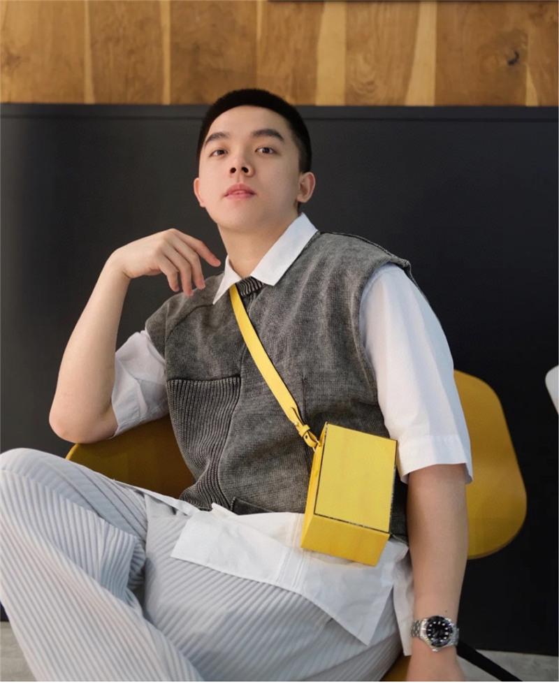 Yellow Square Retro Bag 2021 Creative Gift Box Shape Women Tote Brand Letter Print PU Leather Shoulder Bags Crossbody Handbagag
Yellow Square Retro Bag 2021 Creative Gift Box Shape Women Tote Brand Letter Print PU Leather Shoulder Bags Crossbody Handbagag
