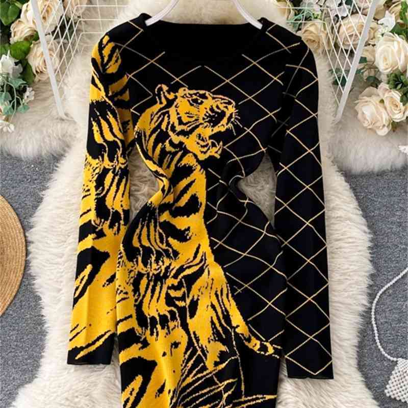 Sexy Bodycon Knitted Dress Women Tiger Print Vintage Sweater Dresses Female Mini Stretch Pencil Vestidos De Mujer 210519