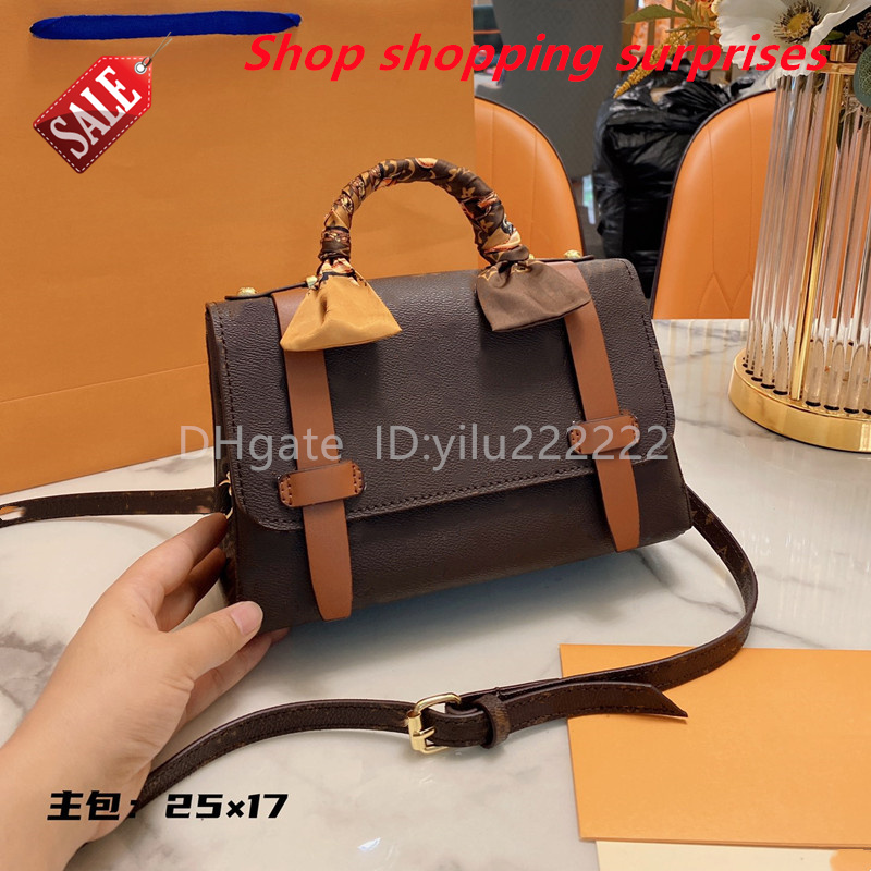20SS Popular money Fashion high quality Lou vdeng women's bag retro luxury designer original leather messenger double shoulder zipper portable beauty suit grab, Split
20SS Popular money Fashion high quality Lou vdeng women's bag retro luxury designer original leather messenger double shoulder zipper portable beauty suit grab, Split