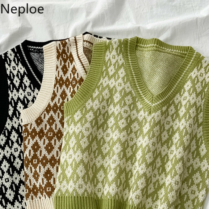 Neploe Fashion Plaid Knitted Sweater Vest Women V-neck Sleeveless Knitwear Pullovers Tops Fall Clothes Short Jumper Tank Coat 210422