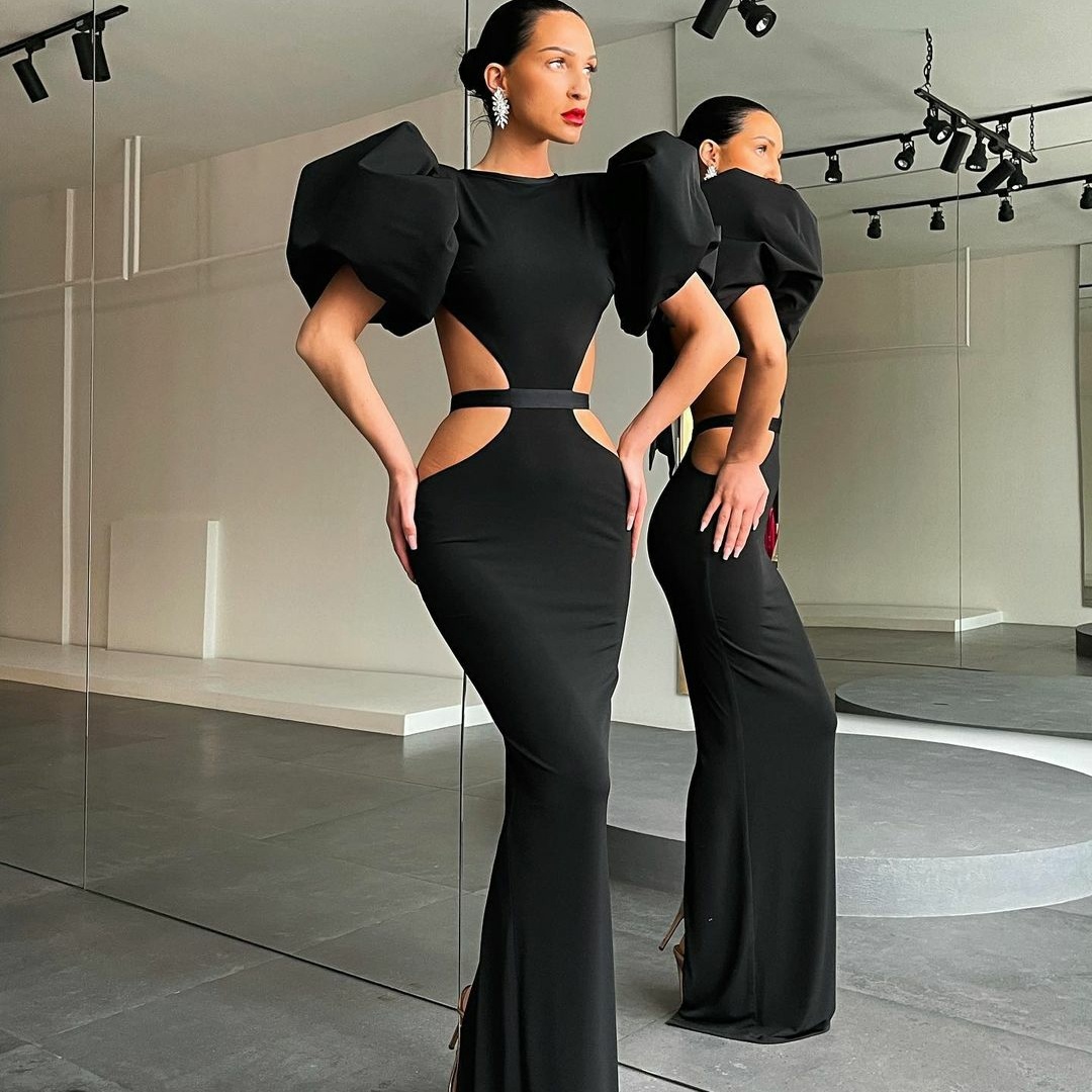 Open Back Black Prom Dresses Puffy Cap Sleeves Cutaway Sides Sexy Evening Formal Party Second Reception Gowns