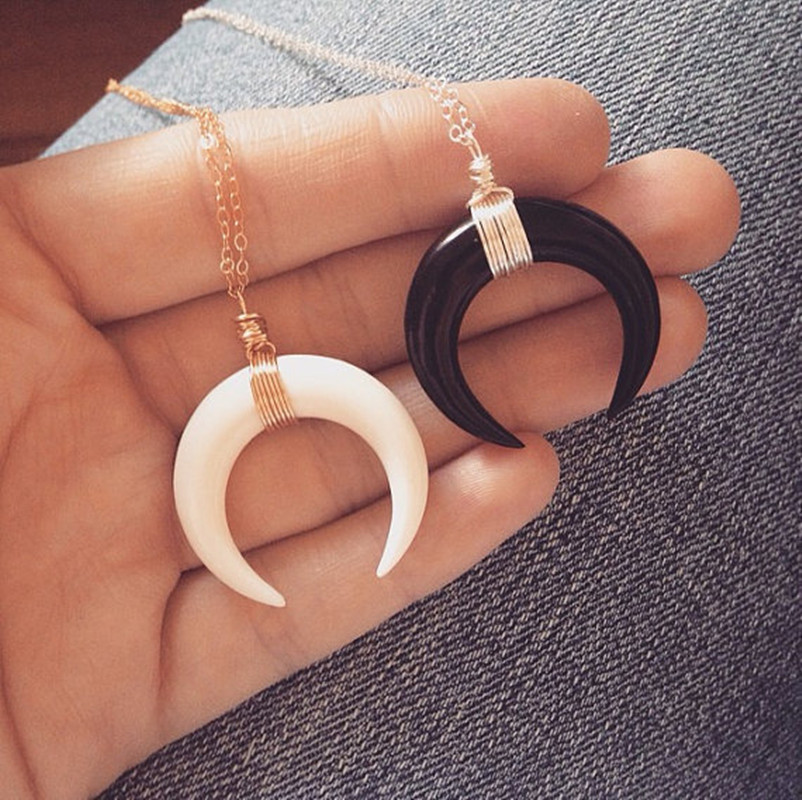 LIDUO New Fashion Ivory Bone White Black Color Moon Pendant Necklaces For Women Crescent Double Horn Chokers Necklaces Jewelry, Silver
LIDUO New Fashion Ivory Bone White Black Color Moon Pendant Necklaces For Women Crescent Double Horn Chokers Necklaces Jewelry, Silver