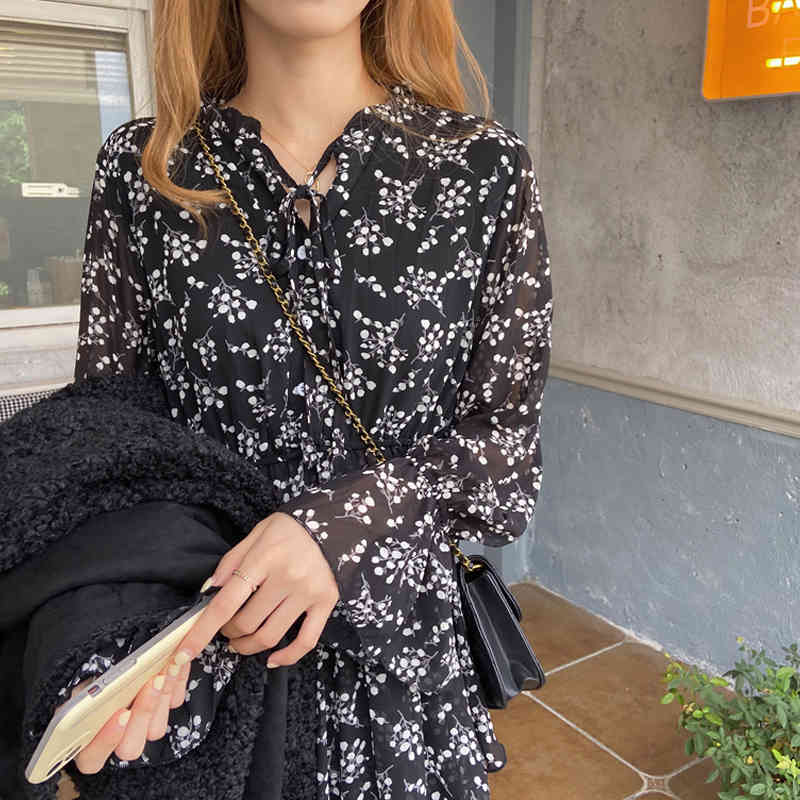 Spring French Style Vintage High Waist Loose Floral Dresses Lady V Neck Ruffle Sleeve Casual Chic Long Dress Women D12701X 210416