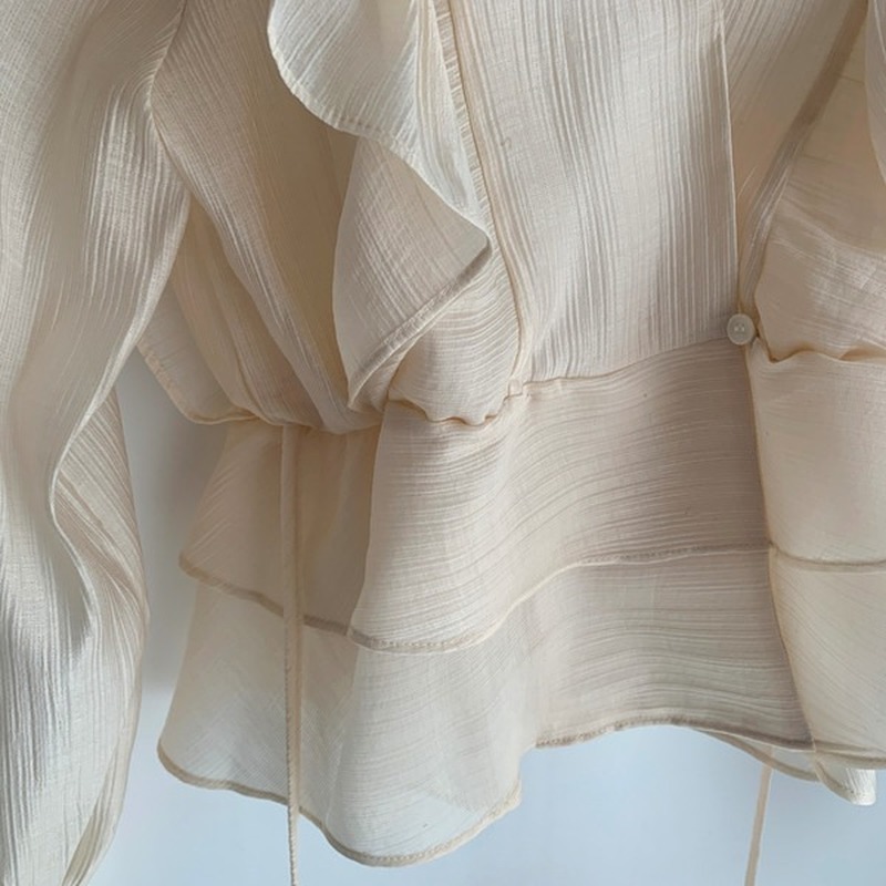 Fashion Female Vintage Slimming Chiffon Blouse Ruffled Deep V-neck Silk Shirt Solid Sweet Flare Sleeve Woman's 10334 210518