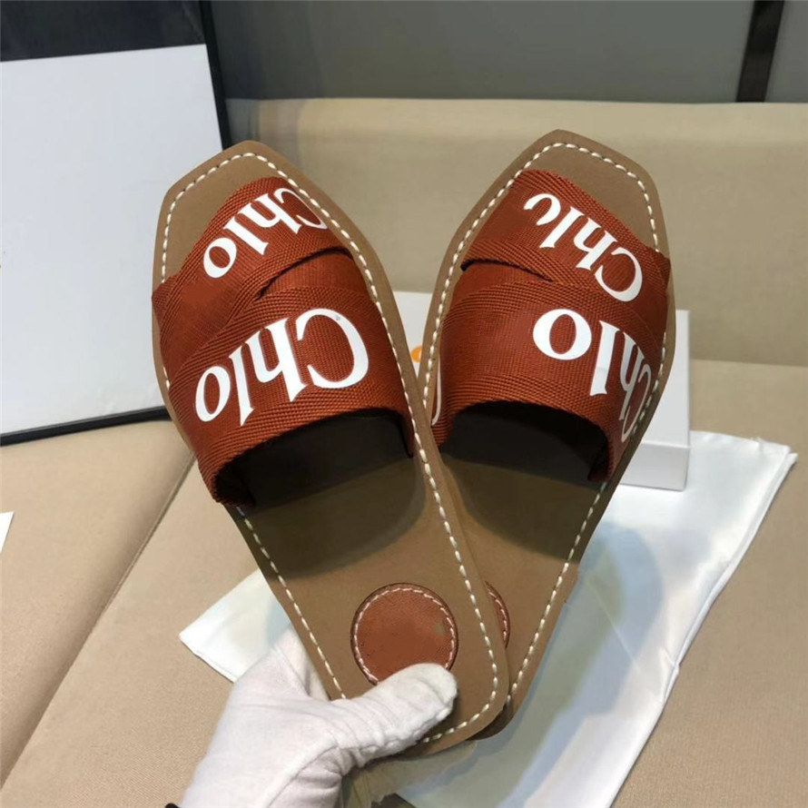 2021 11 Women Flat Slippers Luxurys Designers Sandals Leather Brand Girl Slides Sandal Casual Flip Flops without Box, Black
2021 11 Women Flat Slippers Luxurys Designers Sandals Leather Brand Girl Slides Sandal Casual Flip Flops without Box, Black