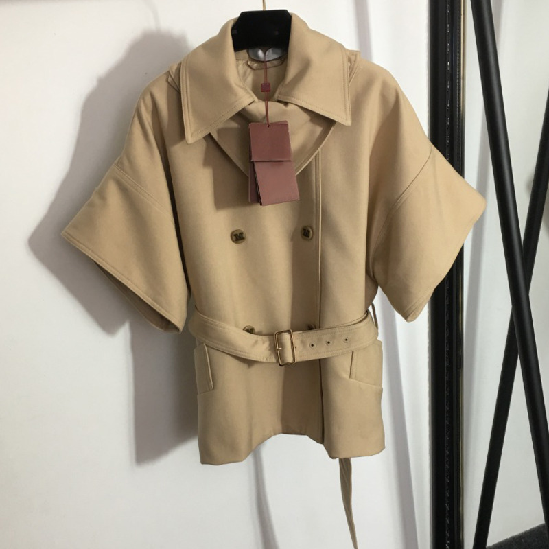 Latest design women winter short windbreaker collar detachable wool woolen jacket bat sleeve belt waistband brand coats tops mm1
Latest design women winter short windbreaker collar detachable wool woolen jacket bat sleeve belt waistband brand coats tops mm1