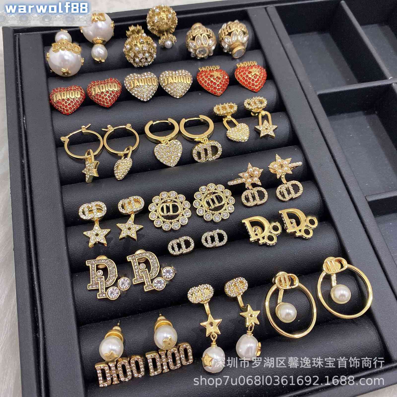 Star Classic Design High Quality Earrings Same Letter Pearl
Star Classic Design High Quality Earrings Same Letter Pearl