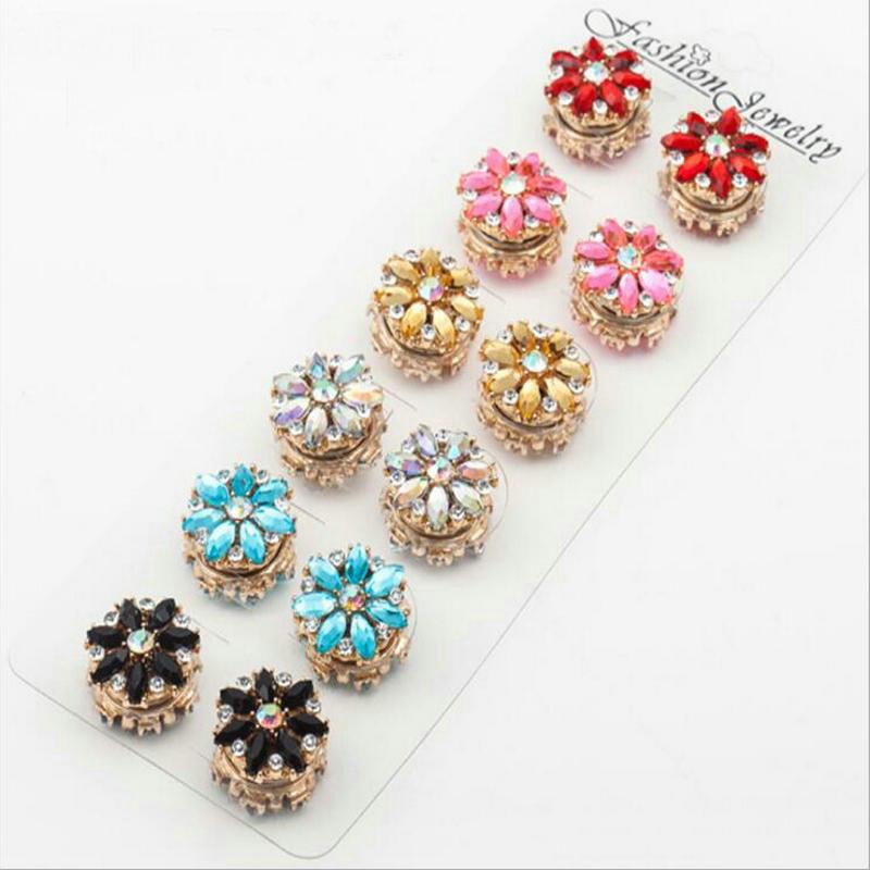 Pins, Brooches 6 PCS Mix Color Crystal Flower Magnet Brooch Pin Round Muslim Scarf Clips
Pins, Brooches 6 PCS Mix Color Crystal Flower Magnet Brooch Pin Round Muslim Scarf Clips