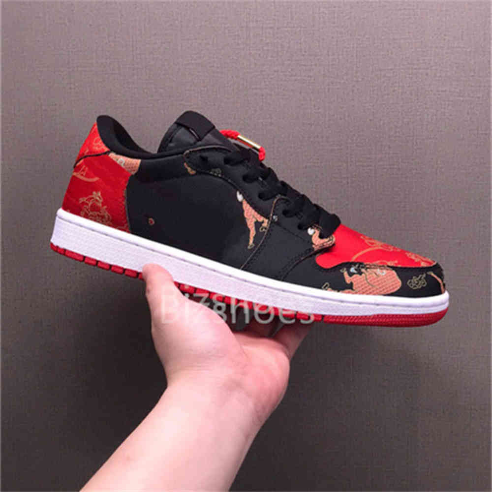 CNY 1 Low Sports Shoes Black Red Gold Jumpman Casual Shoe Chinese New Year Dd2233-001 yemianbu
CNY 1 Low Sports Shoes Black Red Gold Jumpman Casual Shoe Chinese New Year Dd2233-001 yemianbu