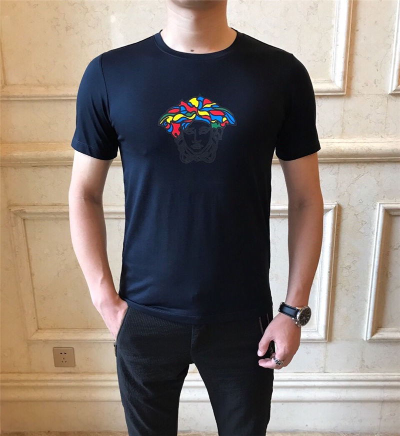 Moncl095 2021 spring / summer Unisex man woman printed t-shirt men's designer women's casual Asian size, White;black
Moncl095 2021 spring / summer Unisex man woman printed t-shirt men's designer women's casual Asian size, White;black