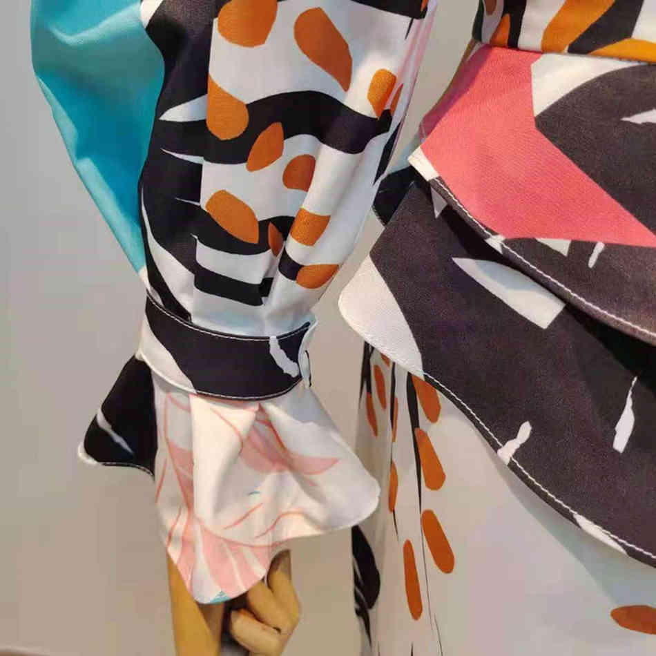 Free Summer Women's Printed Skirt Set Lantern Sleeve Hollow Top & Irregular Elegant Two-piece Fashion 210524