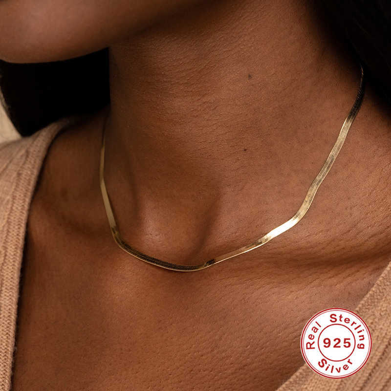 Aide 925 Sterling Silver Choker Necklaces Female Clavicle Chain Flat Snake Necklace For Women Fine Jewelry Cute Accessories Gift 210621