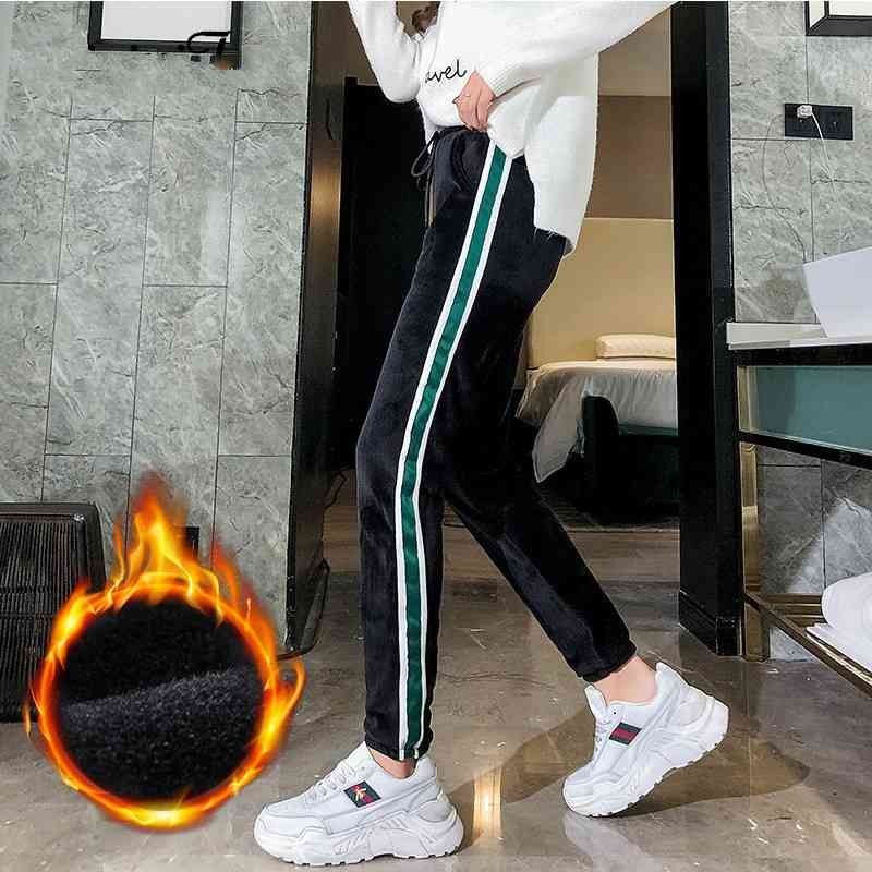 Plus Size 4xl Winter Baggy Pants Women Loose Casual Sweatpants Trousers Female Warm Striped Harem Women's 210603, Black
Plus Size 4xl Winter Baggy Pants Women Loose Casual Sweatpants Trousers Female Warm Striped Harem Women's 210603, Black