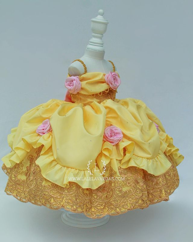 2021 Yellow Lace Beaded Flower Girl Dresses Retro Spaghetti Ball Gown Satin Lilttle Kids Birthday Pageant Weddding Gowns ZJ677