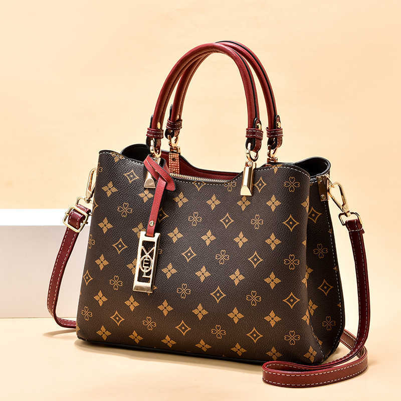 High quality fashion portable large capacity mother's women's bag atmospheric messenger single shoulder foreign style versatile 2021 new, Gd deep coffee
High quality fashion portable large capacity mother's women's bag atmospheric messenger single shoulder foreign style versatile 2021 new, Gd deep coffee