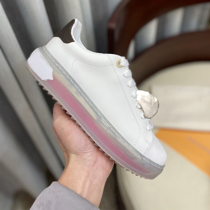 platform men gym Casual shoes women Travel leather lace-up sneaker 100% cowhide fashion Metal Letters Thick Crystal bottom woman shoe Flat lady sneakers size 35-42-45, Blue
platform men gym Casual shoes women Travel leather lace-up sneaker 100% cowhide fashion Metal Letters Thick Crystal bottom woman shoe Flat lady sneakers size 35-42-45, Blue