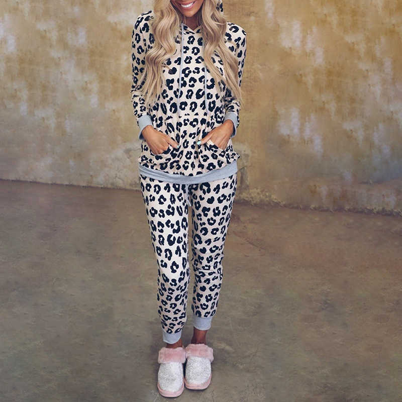 Hooded Leopard Printed Kangaroo Pocket Home Suit Woman Long Sleeve Drawstring Waist Pencil Pants Two Piece Set Pajamas for Women 210604