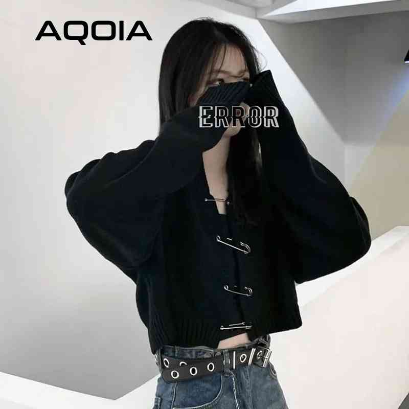 Gothic Knit Short Female Cardigans Metal Buttons Black Womens Sweater Winter Fashion Long Sleeve Woman Sweaters Clothing 210521