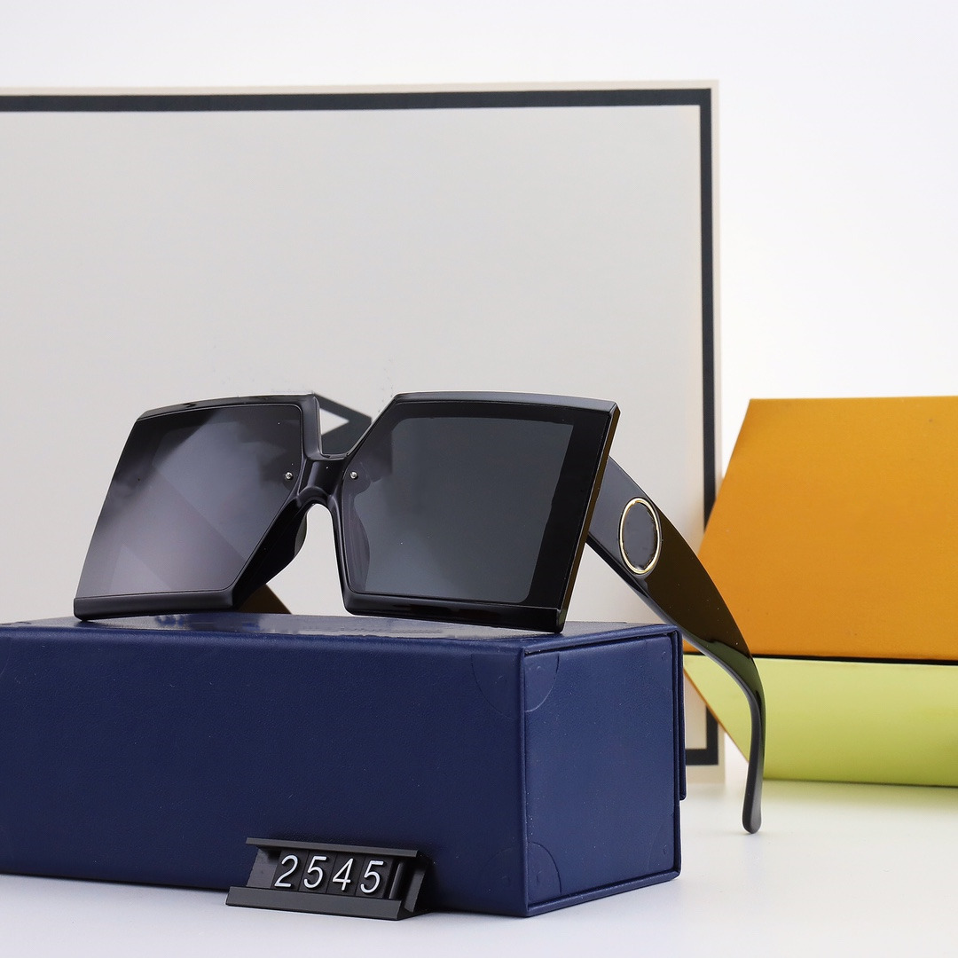 2021 Designer Square Sunglasses Men Women Vintage Shades Driving Polarized Sunglass Male Sun Glasses Fashion Metal Plank Sunglass Eyewear 25, White;black
2021 Designer Square Sunglasses Men Women Vintage Shades Driving Polarized Sunglass Male Sun Glasses Fashion Metal Plank Sunglass Eyewear 25, White;black