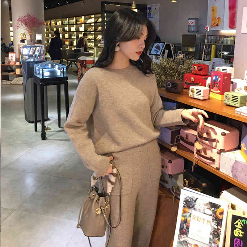 Women Cashmere Sweater Two Piece knitted Sets Slim Tracksuit Autumn Winter Fashion Sweatshirts Sporting Suit Female 210519