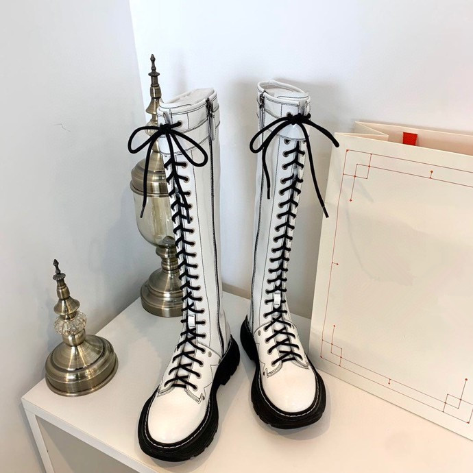 Winter socks shoes 2021 Paris fashion star fashion casual shoes men and women personality shoes double soles non-slip design, 01
Winter socks shoes 2021 Paris fashion star fashion casual shoes men and women personality shoes double soles non-slip design, 01