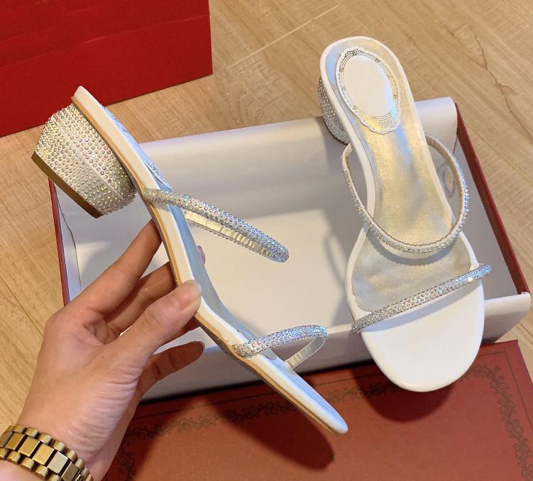 slippers caovilla rene Luxury designer anya The crystal chaussures sandals flat women flops nonslip shoes Damen Hausschuhe France Christmas
slippers caovilla rene Luxury designer anya The crystal chaussures sandals flat women flops nonslip shoes Damen Hausschuhe France Christmas