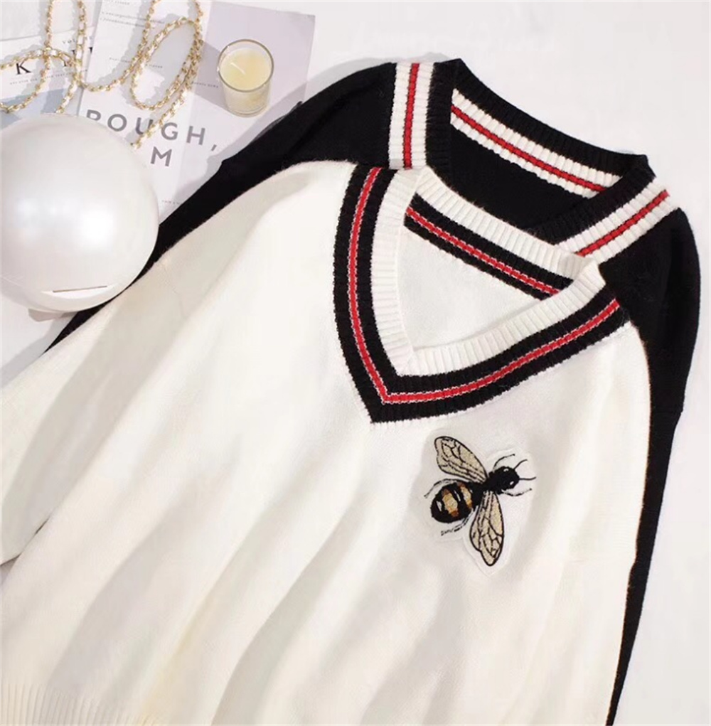 Fashion Women's Hoodies Designer Women Embroidery Knitted V-neck Knits Sweater Jumpers Casual Coats Female Fleece Autumn Pullover Ladies Sweetshirts Girls Tops, White
Fashion Women's Hoodies Designer Women Embroidery Knitted V-neck Knits Sweater Jumpers Casual Coats Female Fleece Autumn Pullover Ladies Sweetshirts Girls Tops, White