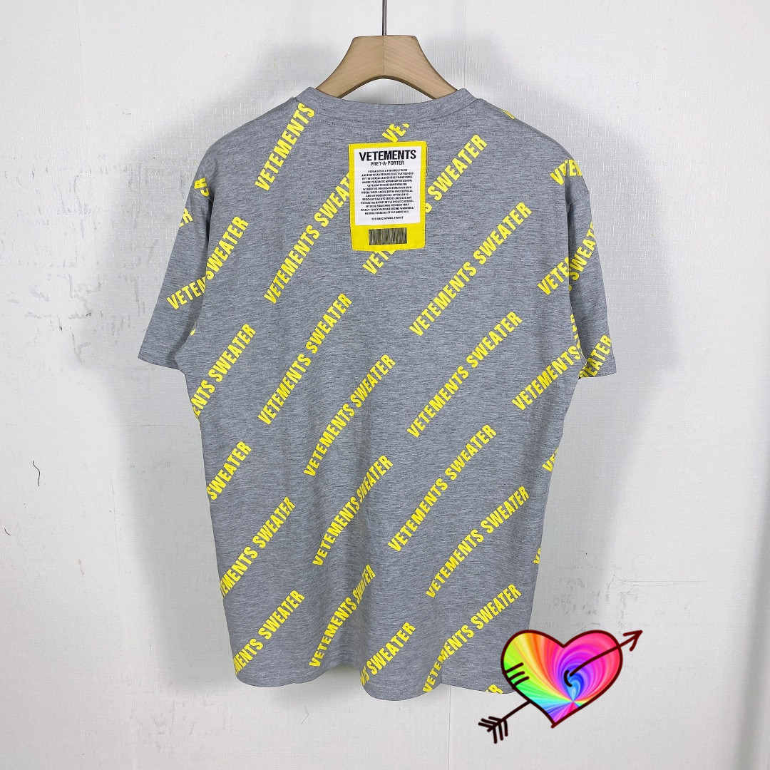 Grey White Yellow Patch T-shirt 2021SS Men Women High Quality Full Letters Print Tee Tops Short Sleeve, White;black
Grey White Yellow Patch T-shirt 2021SS Men Women High Quality Full Letters Print Tee Tops Short Sleeve, White;black