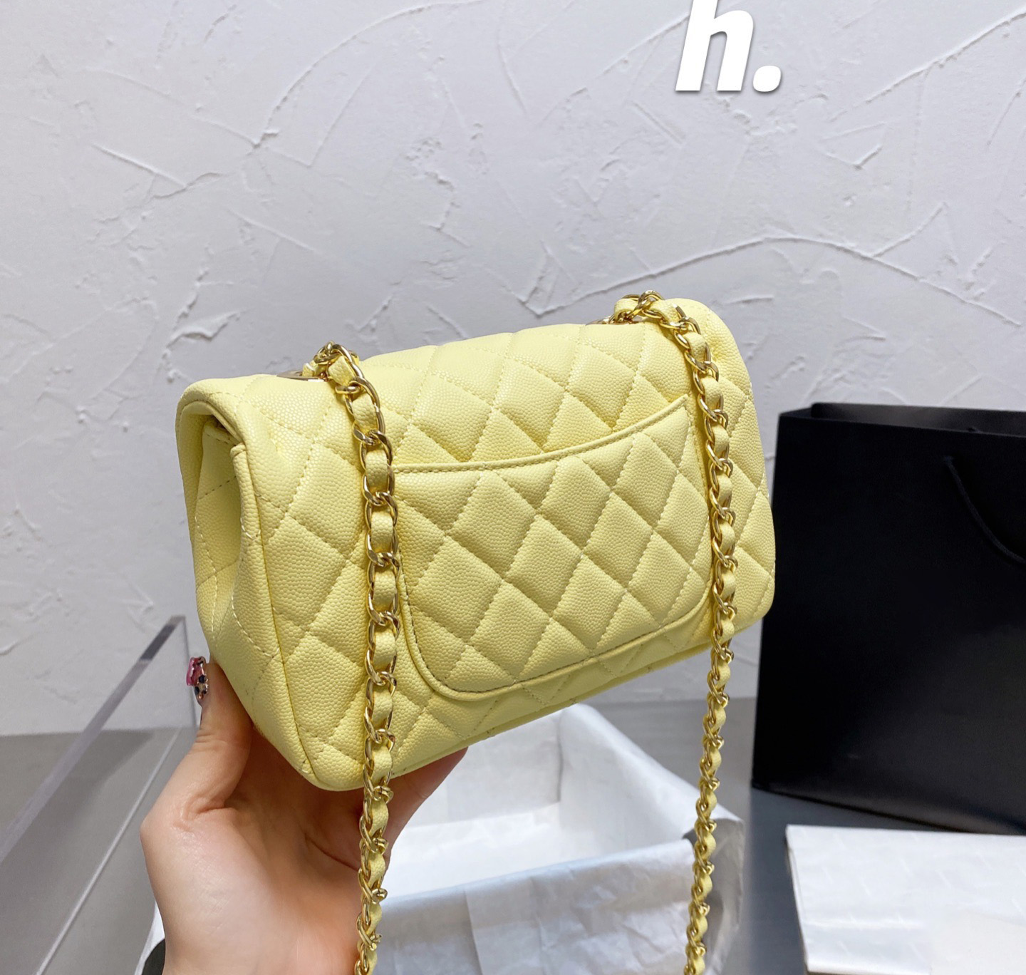 TOP Designer Bags Women Handbag Crossbody Messenger Shoulder Chain Bag Good Quality Leather Purses Ladies High Capacity V-shape Rhombic Grid 05, Original dust bag
TOP Designer Bags Women Handbag Crossbody Messenger Shoulder Chain Bag Good Quality Leather Purses Ladies High Capacity V-shape Rhombic Grid 05, Original dust bag
