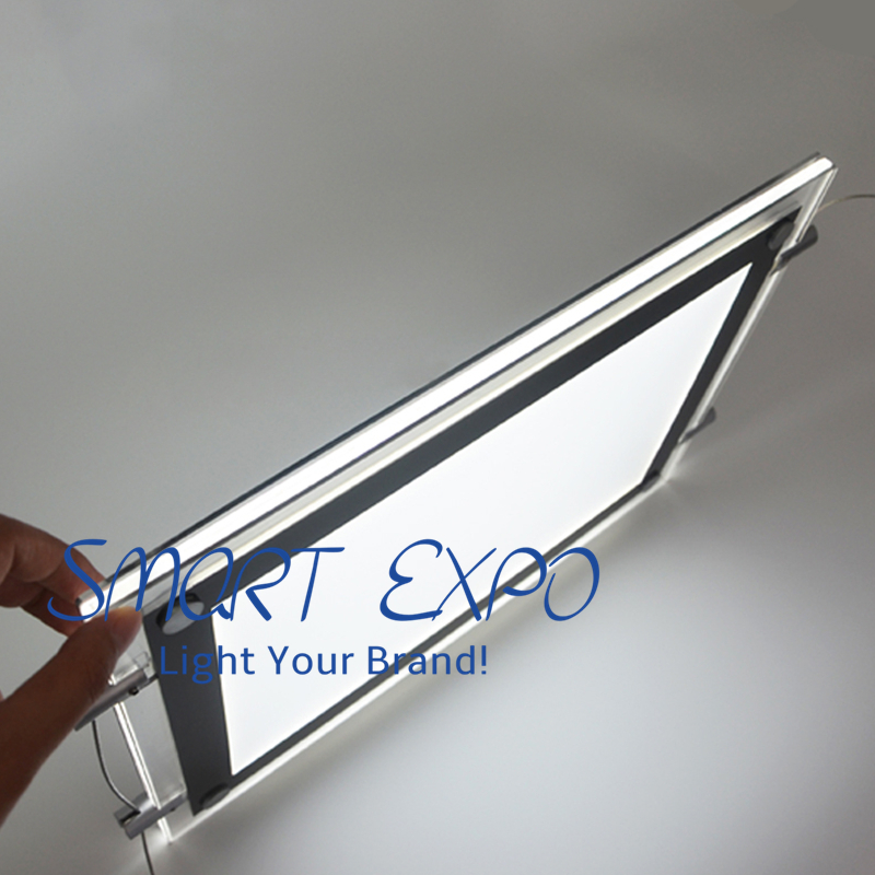 40*60cm Real Agency Window Advertising Display Light Box with Electric Conductive Steel Hanging Wires Firm Wooden Case Packing