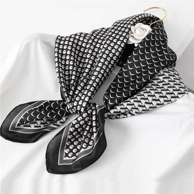 Scarves 2021 Small Silk Hair Scarf Women Foulard Neck Wrap 70cm Square Kerchief Soft Bandana Leopard Print Lady Head Band Tie, Blue;gray
Scarves 2021 Small Silk Hair Scarf Women Foulard Neck Wrap 70cm Square Kerchief Soft Bandana Leopard Print Lady Head Band Tie, Blue;gray