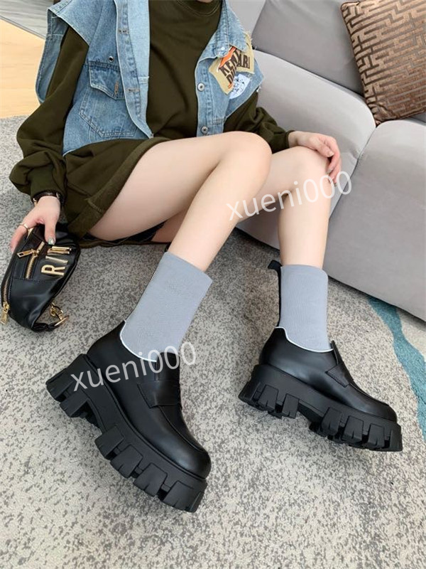 2021 Designer Sneaker Men Runner Shoes Real Leather White Black Trainers Outdoor Sports Casual Shoes size35-41, Choose the color
2021 Designer Sneaker Men Runner Shoes Real Leather White Black Trainers Outdoor Sports Casual Shoes size35-41, Choose the color