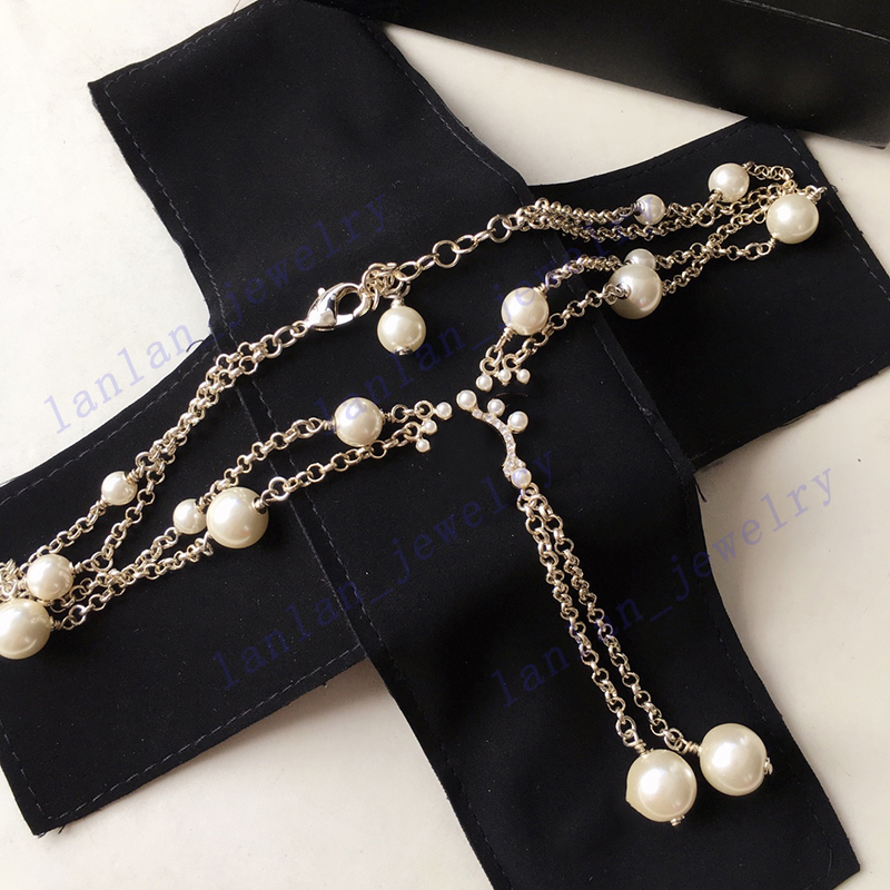 Designer Necklace Classic Letter Logo Double Pearl Long Pendants Valentine's gift With Box Set LH-C7, Silver
Designer Necklace Classic Letter Logo Double Pearl Long Pendants Valentine's gift With Box Set LH-C7, Silver