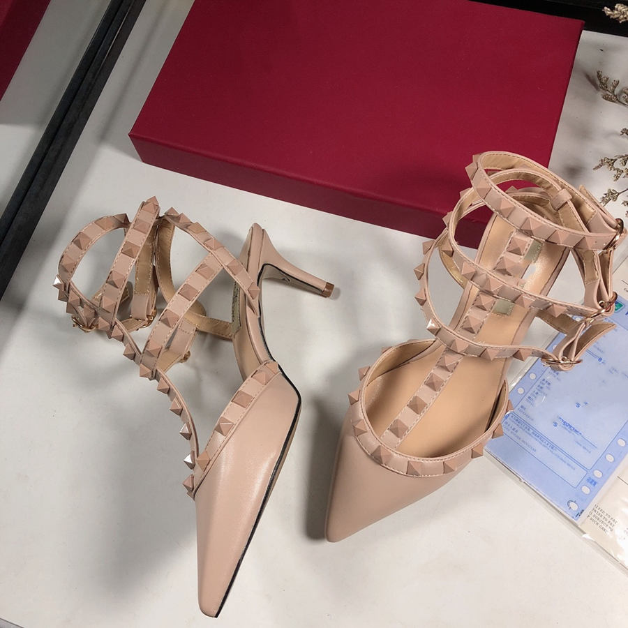 Valentino
Shoes Luxury Designers Shoes 2021 fashion sandals high heels high quality imitation counter brand sandals high heels o21-3
Valentino
Shoes Luxury Designers Shoes 2021 fashion sandals high heels high quality imitation counter brand sandals high heels o21-3