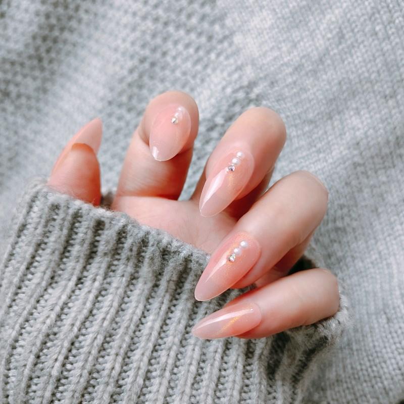 False Nails 24pcs/set Fashion Pink Color With Diamond Decor Women Girls Fake Finger Bride Wedding Nail, Red;gold
False Nails 24pcs/set Fashion Pink Color With Diamond Decor Women Girls Fake Finger Bride Wedding Nail, Red;gold