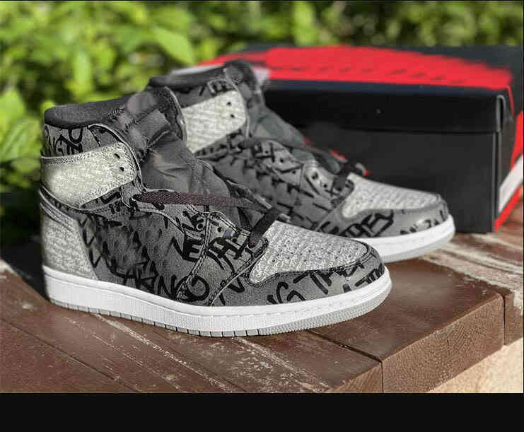 1 High OG Rebellionaire Mens Basketball Shoes womens 1s Black White-Particle Grey outdoor Sports Sneakers 555088-036, China shoe
1 High OG Rebellionaire Mens Basketball Shoes womens 1s Black White-Particle Grey outdoor Sports Sneakers 555088-036, China shoe