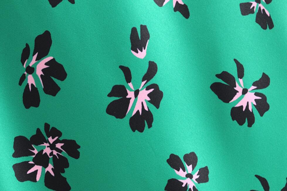 Retro High Waist Green Flower Print Satin Skirt like Silk Summer Women Elastic Mid Long A-line Skirts Femme 210429