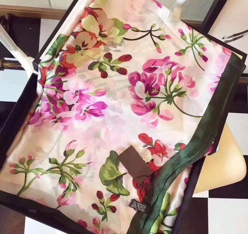 Brand Silk scarf Pashmina for Women 2019 Summer Brand Floral Flower Long Scarves Scarfs Wrap 180x90Cm Shawls S227, Blue;gray
Brand Silk scarf Pashmina for Women 2019 Summer Brand Floral Flower Long Scarves Scarfs Wrap 180x90Cm Shawls S227, Blue;gray